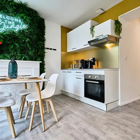 Le Jungle Club - Les Demeures D'adrien شقة Carvin