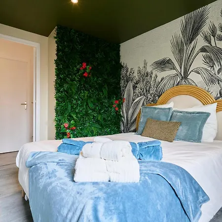 Le Jungle Club - Les Demeures D'adrien * Carvin